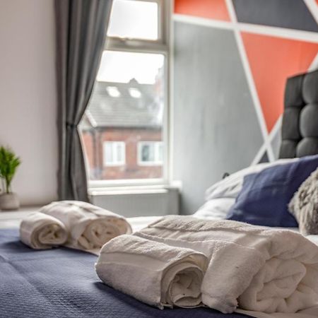 Hopetown Apartment-Modern 2 Bed With Free Parking Normanton  Eksteriør bilde